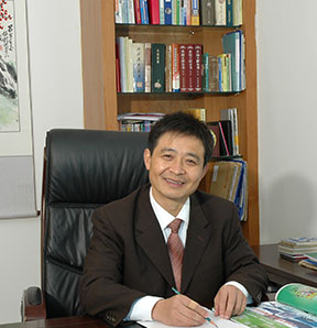 潘新华